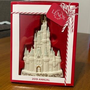 Lenox Disney Cinderella’s Castle ornament
